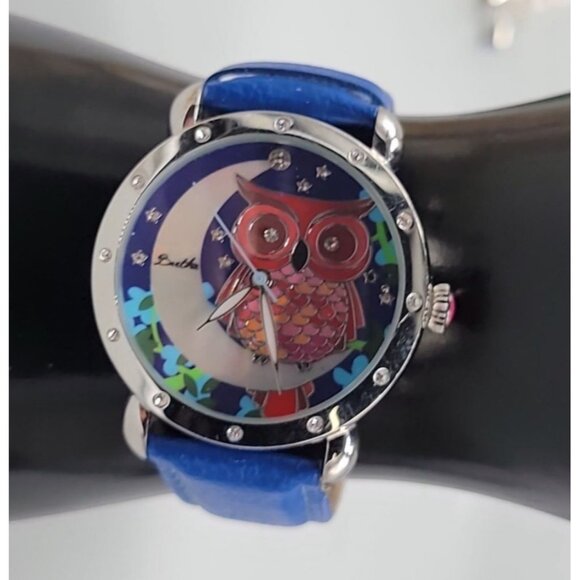 Bertha Ashley Owl Watch Crystal Bezel 38mm Silver Tone 7.5" Blue Leather Band - Picture 3 of 16
